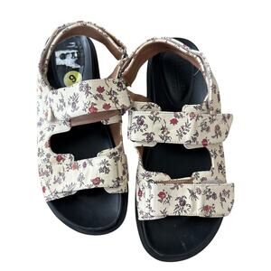 Women’s 9 Laura‎ Ashley x Aerosoles Sandals Floral Cottagecore NEW